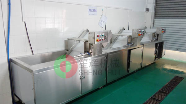 我公司為廣州LBW餐飲公司提供整套的生產加工設備