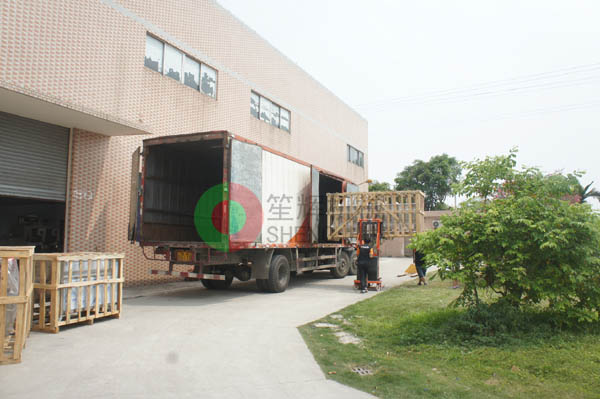 江西客戶向我公司訂購(gòu)切菜機(jī)、渦流洗菜機(jī)、脫水機(jī)等蔬菜加工設(shè)備