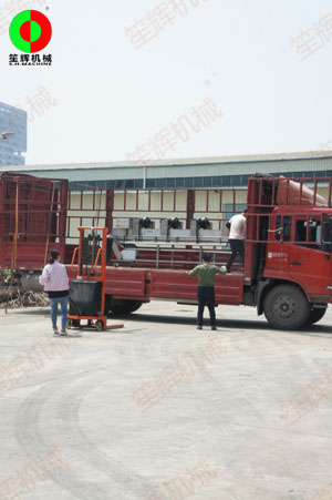 蔬果去皮清洗\提升風(fēng)干等加工處理設(shè)備裝車發(fā)往惠州客戶！